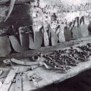 Dettaglio interno maglio badili